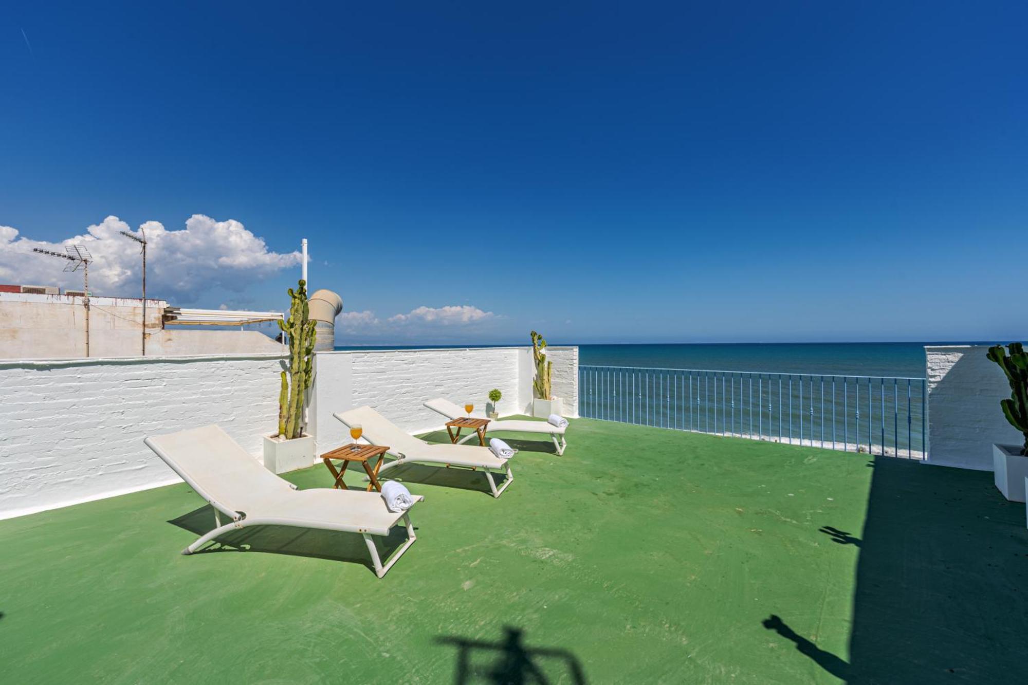 Carihuela - Beach & Sun Torremolinos Exterior foto